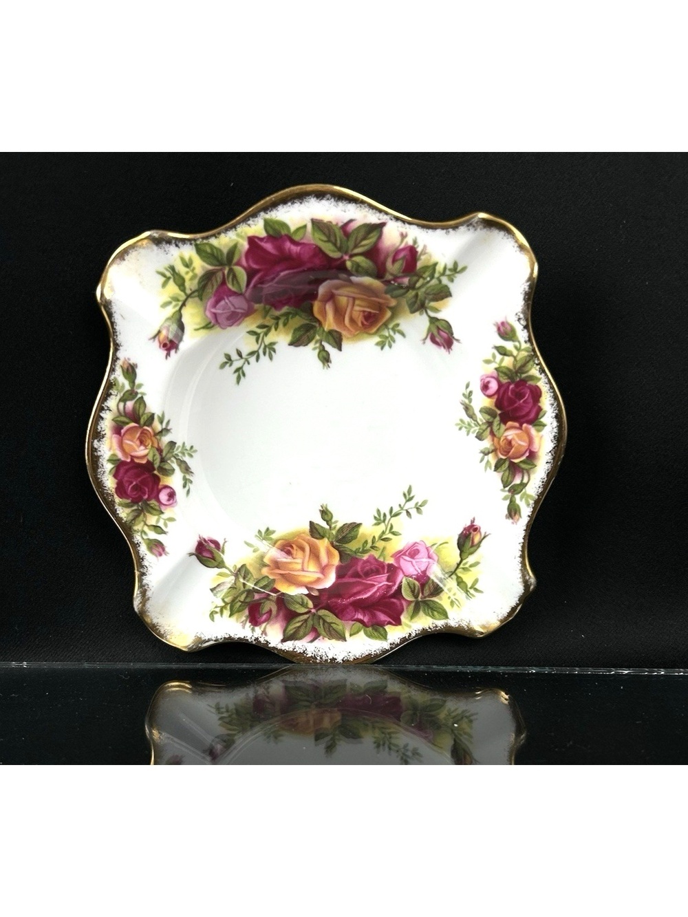 Royal Albert Bone China England Old Country Roses Ashtray